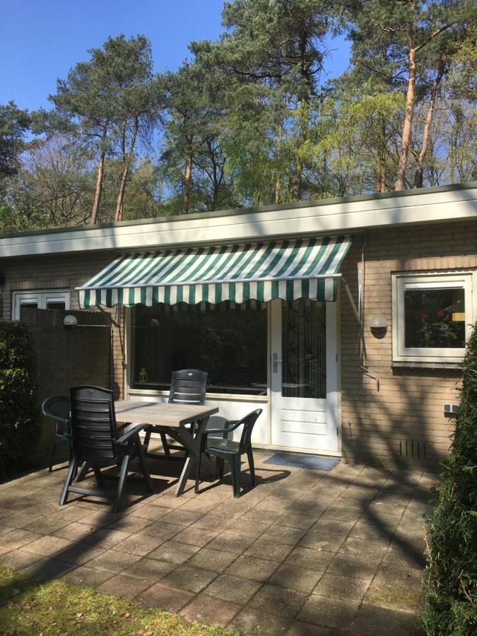 אוטרלו Geschakelde Bungalow Op De Veluwe "De Eekhoorn" מראה חיצוני תמונה